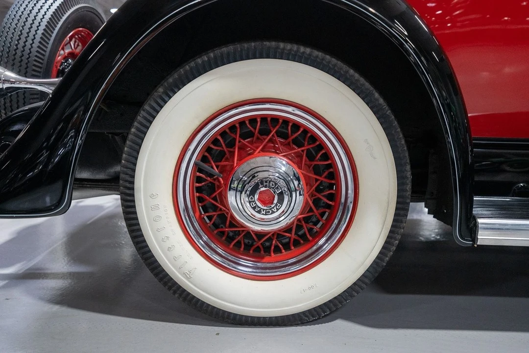 1933 Packard Eight - Image 25 of 31
