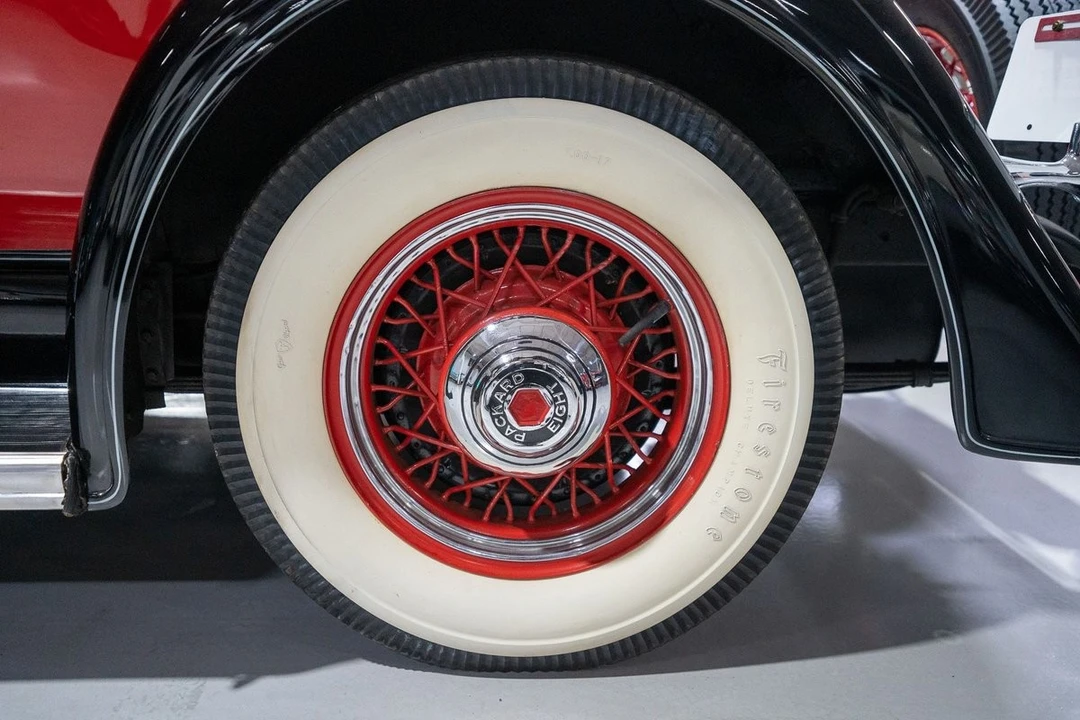 1933 Packard Eight - Image 23 of 31