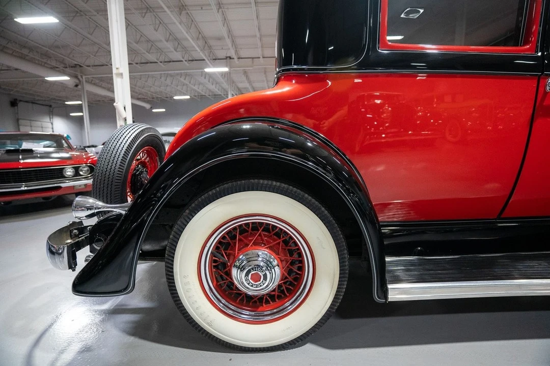 1933 Packard Eight - Image 24 of 31