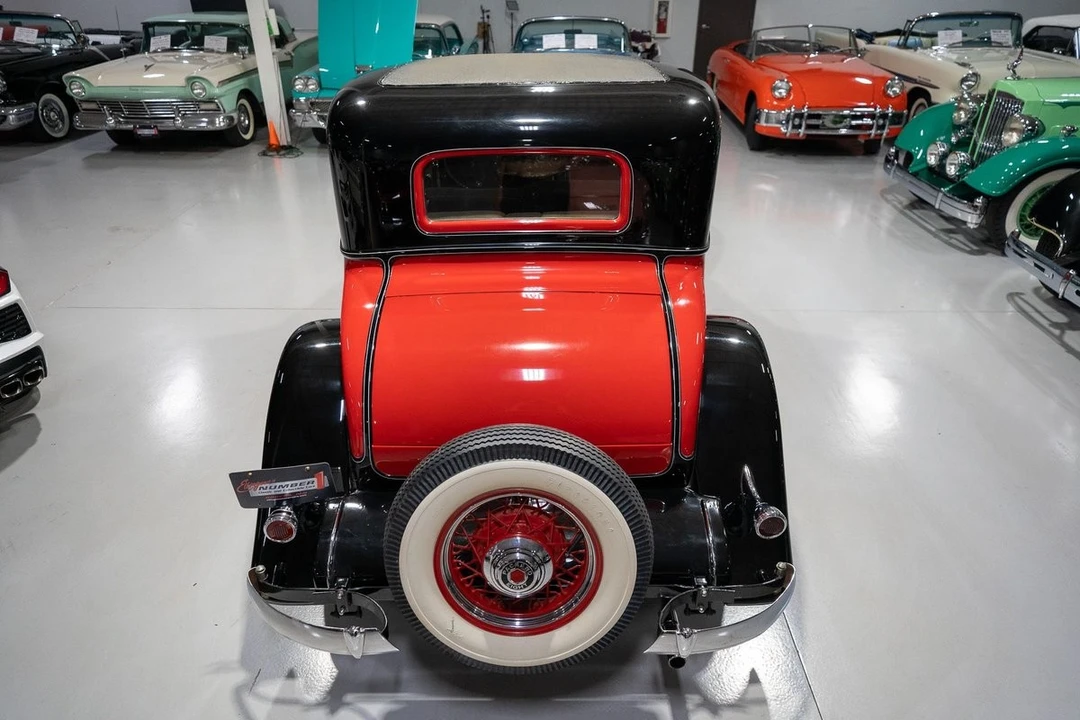1933 Packard Eight - Image 9 of 31