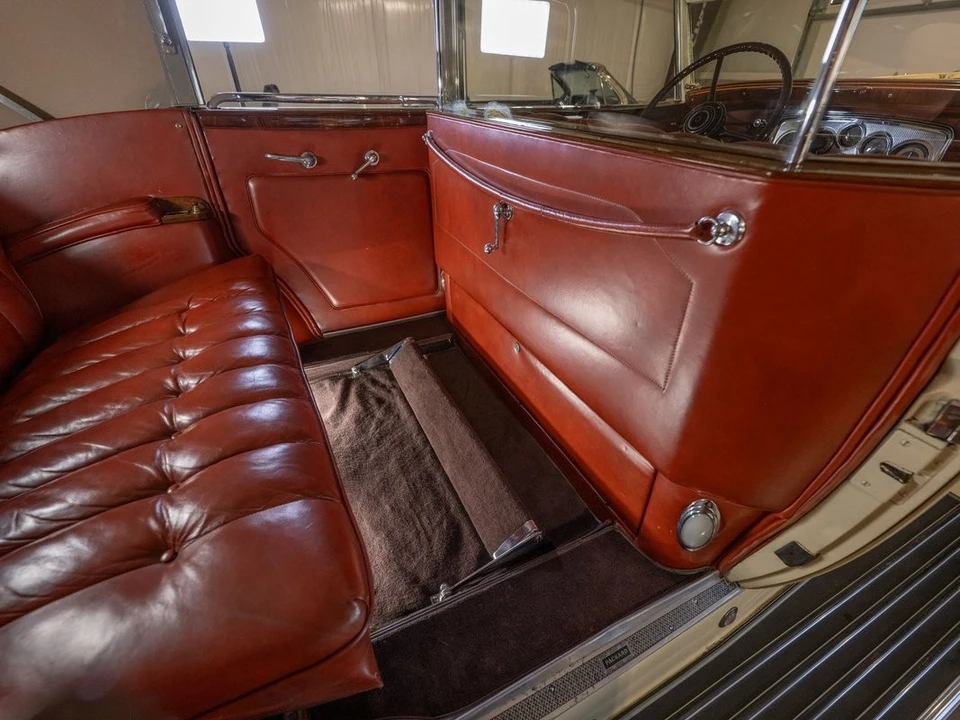 1933 Packard - Image 28 of 31