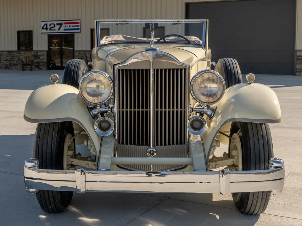 1933 Packard - Image 8 of 31