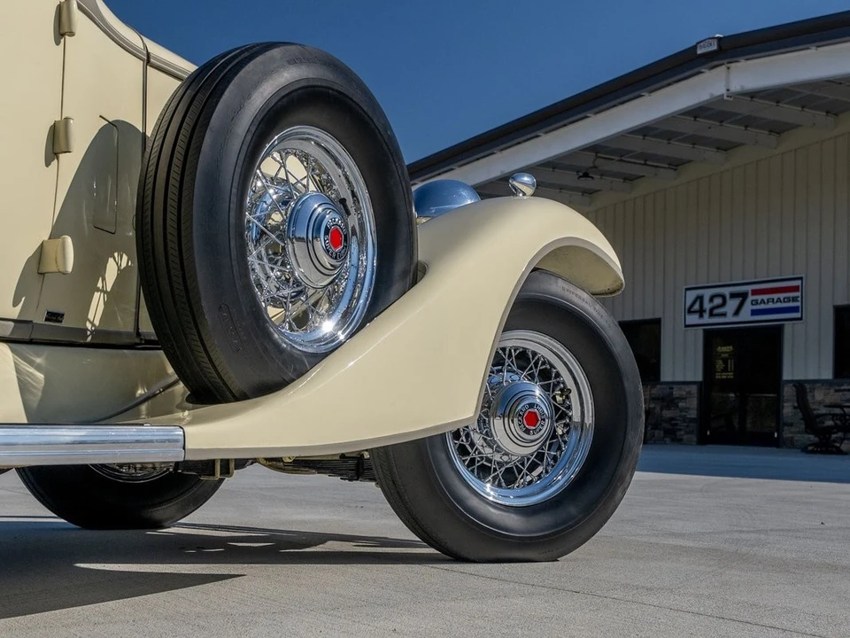 1933 Packard - Image 18 of 31