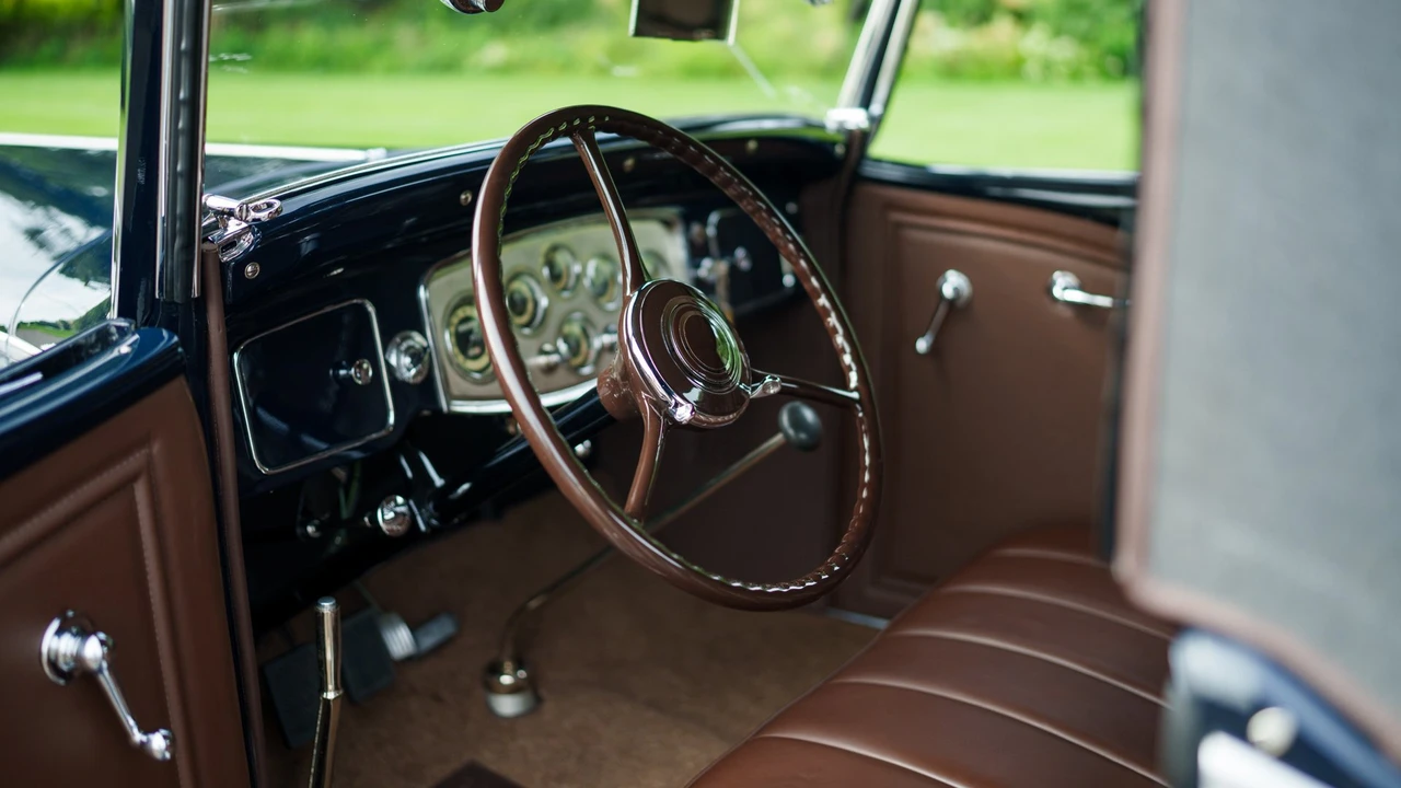1933 Packard Eight - Image 5 of 31
