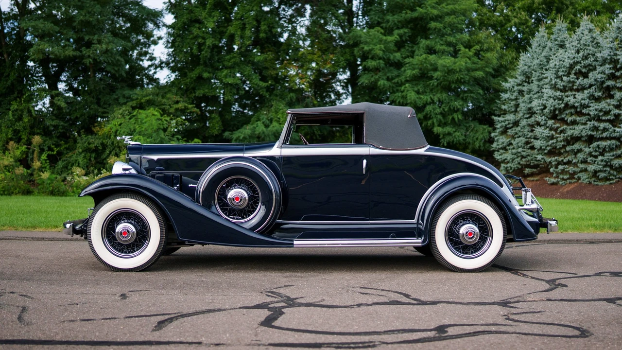 1933 Packard Eight - Image 3 of 31
