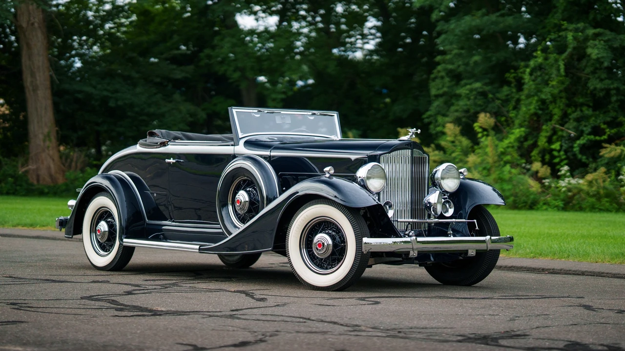 1933 Packard Eight - Image 9 of 31