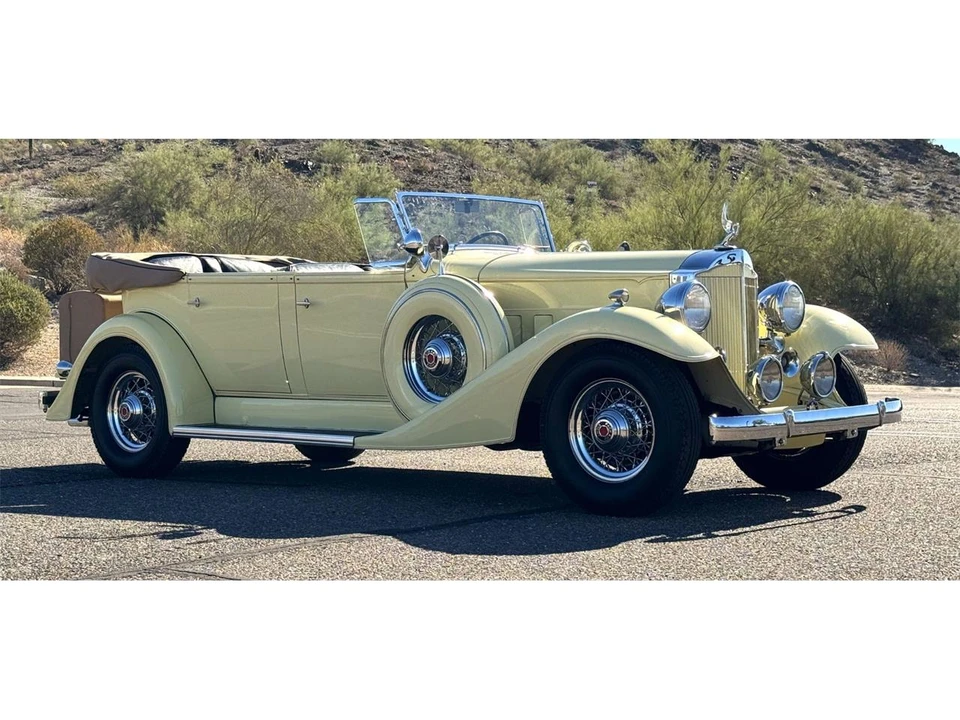1933 Packard Eight - Image 10 of 31