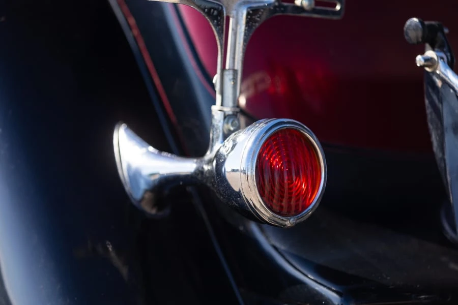 1933 Packard Eight - Image 17 of 31