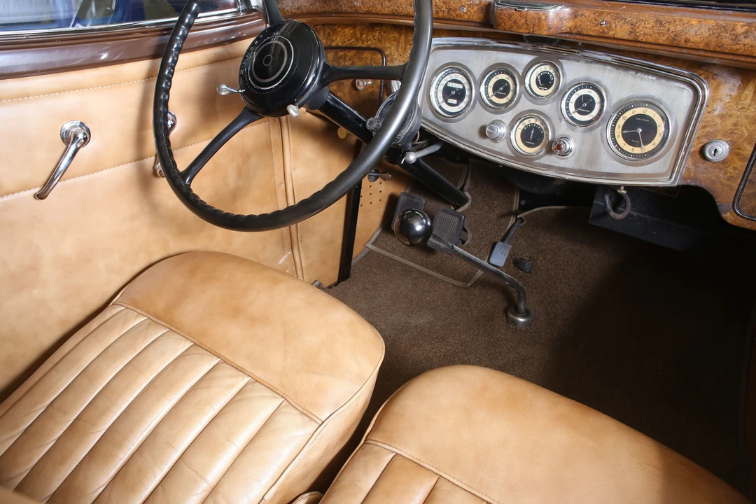 1933 Packard Eight - Image 21 of 26