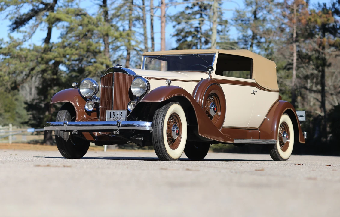 1933 Packard Eight - Image 16 of 26