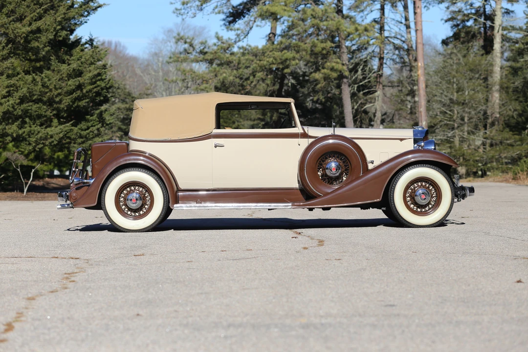 1933 Packard Eight - Image 5 of 26