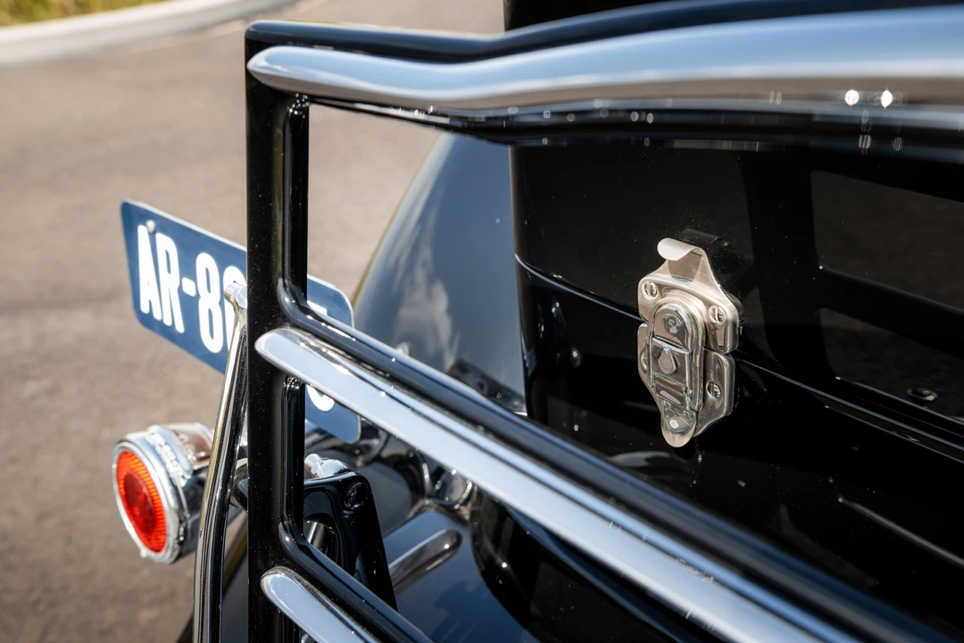 1933 Packard Eight - Image 17 of 31
