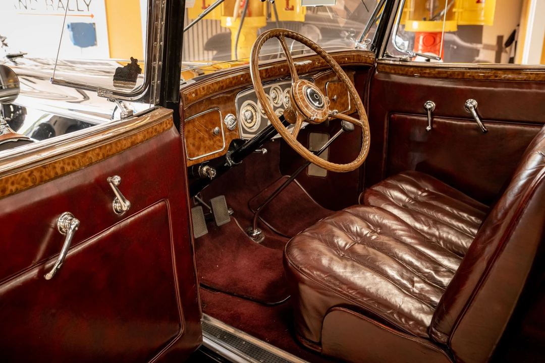 1933 Packard Eight - Image 3 of 31