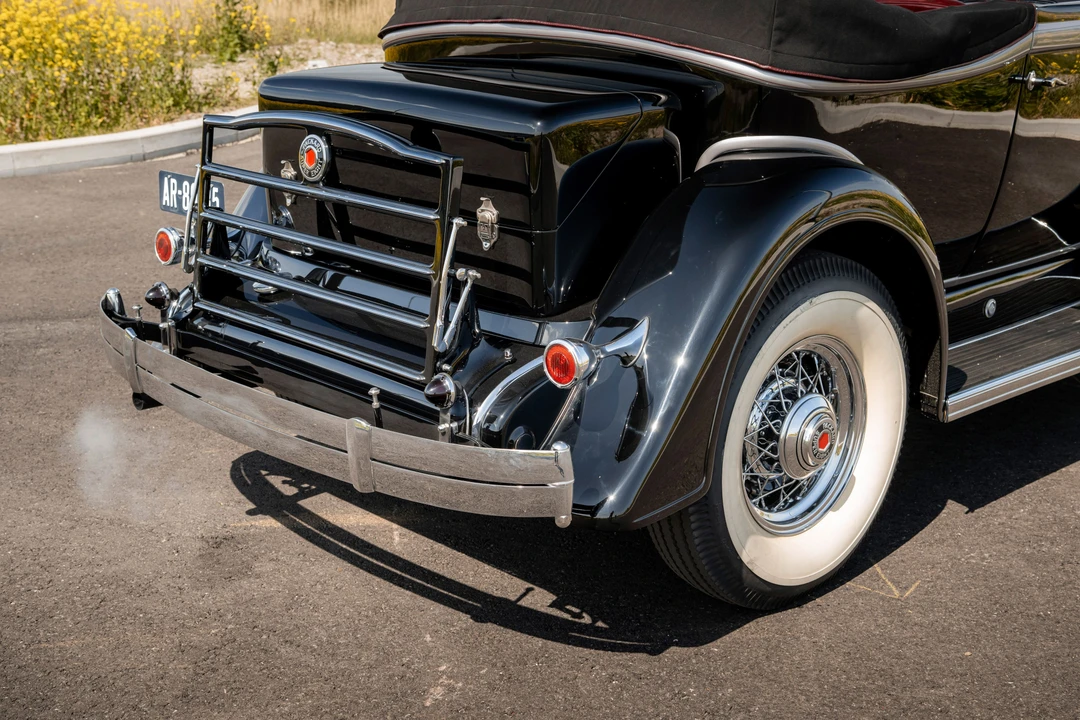 1933 Packard Eight - Image 22 of 31
