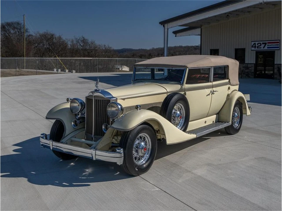 1933 Packard Eight - Image 11 of 31