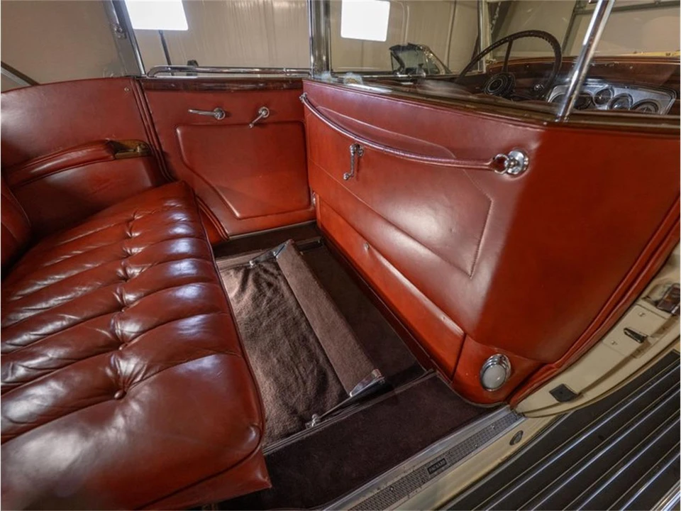 1933 Packard Eight - Image 28 of 31