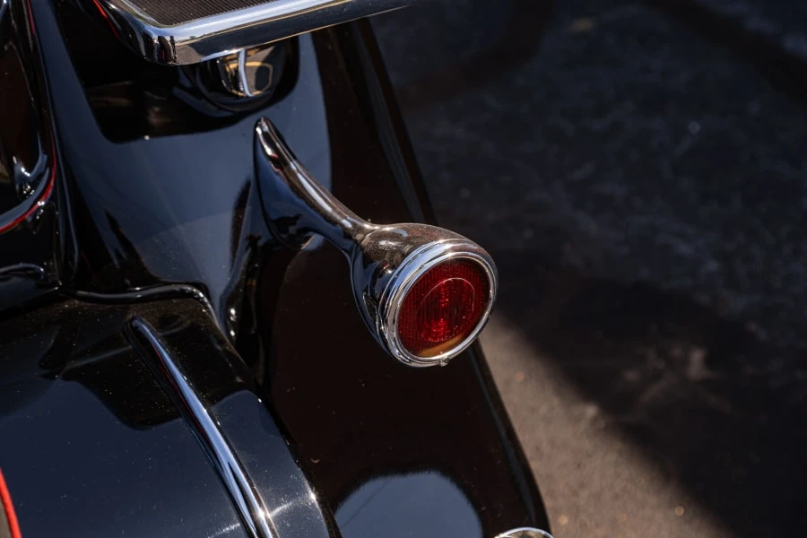 1933 Packard Eight - Image 18 of 31