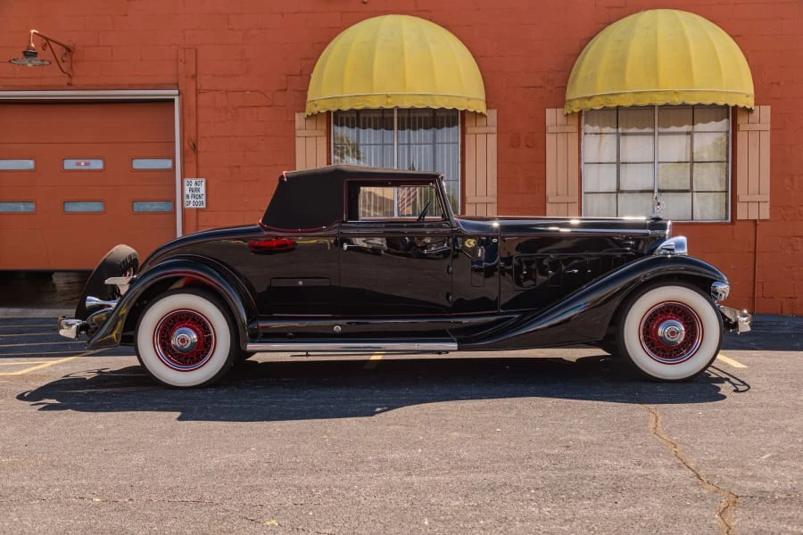 1933 Packard Eight - Image 2 of 31