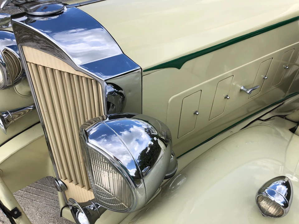 1933 Packard Eight - Image 3 of 18