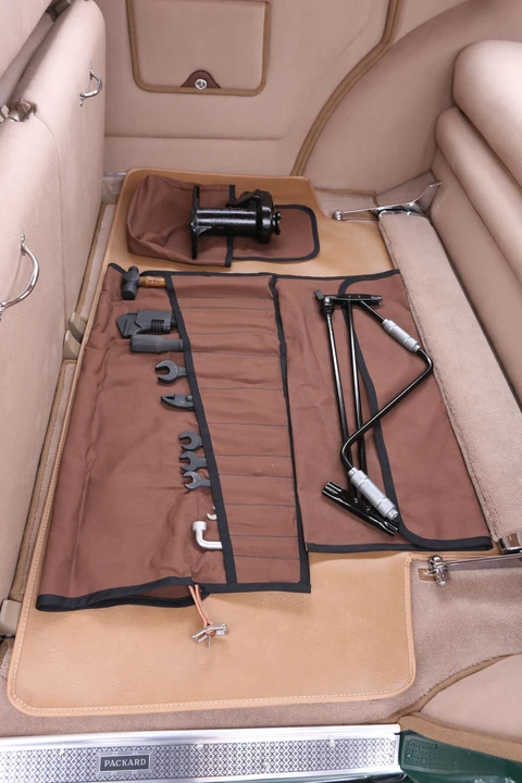 1933 Packard Eight - Image 3 of 24