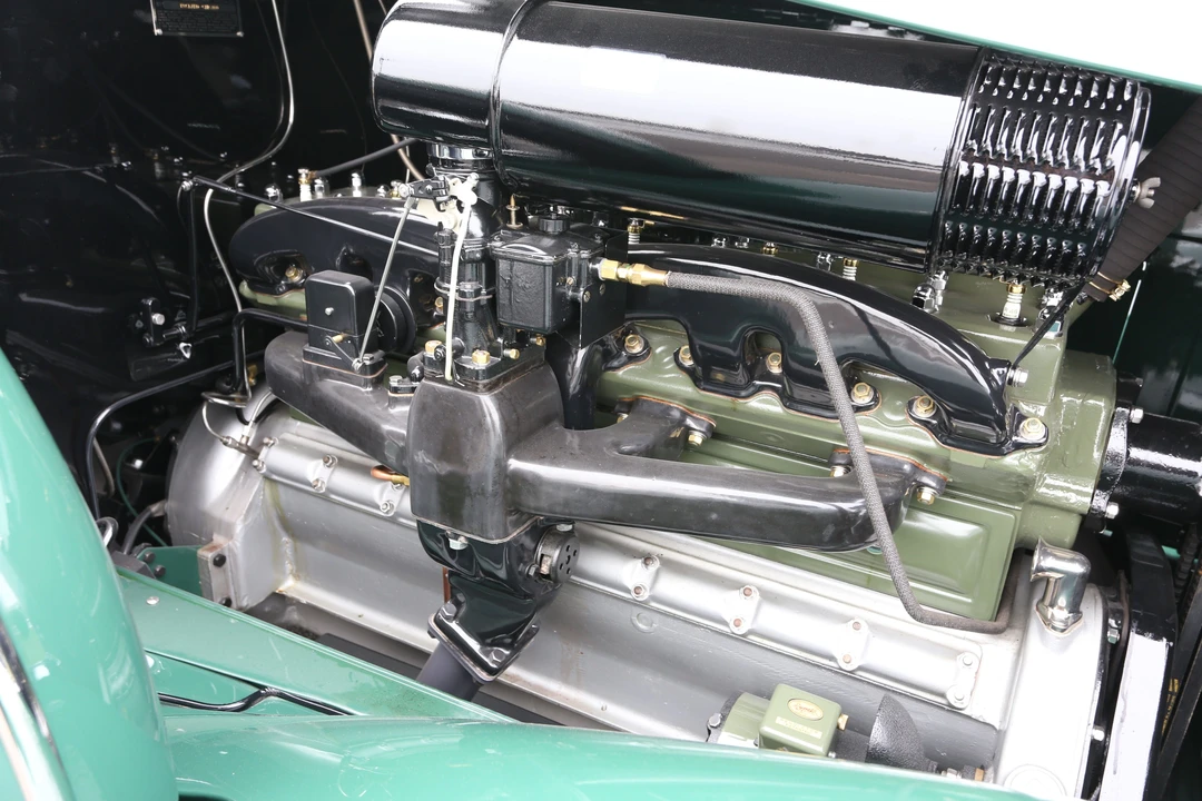 1933 Packard Eight - Image 18 of 24