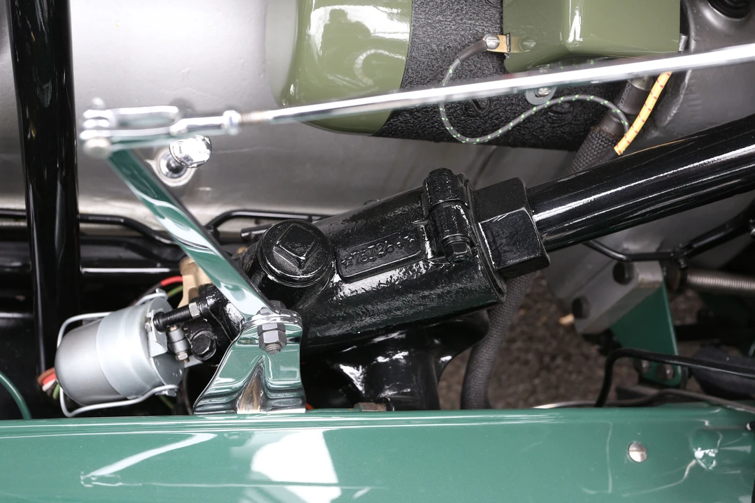 1933 Packard Eight - Image 19 of 24