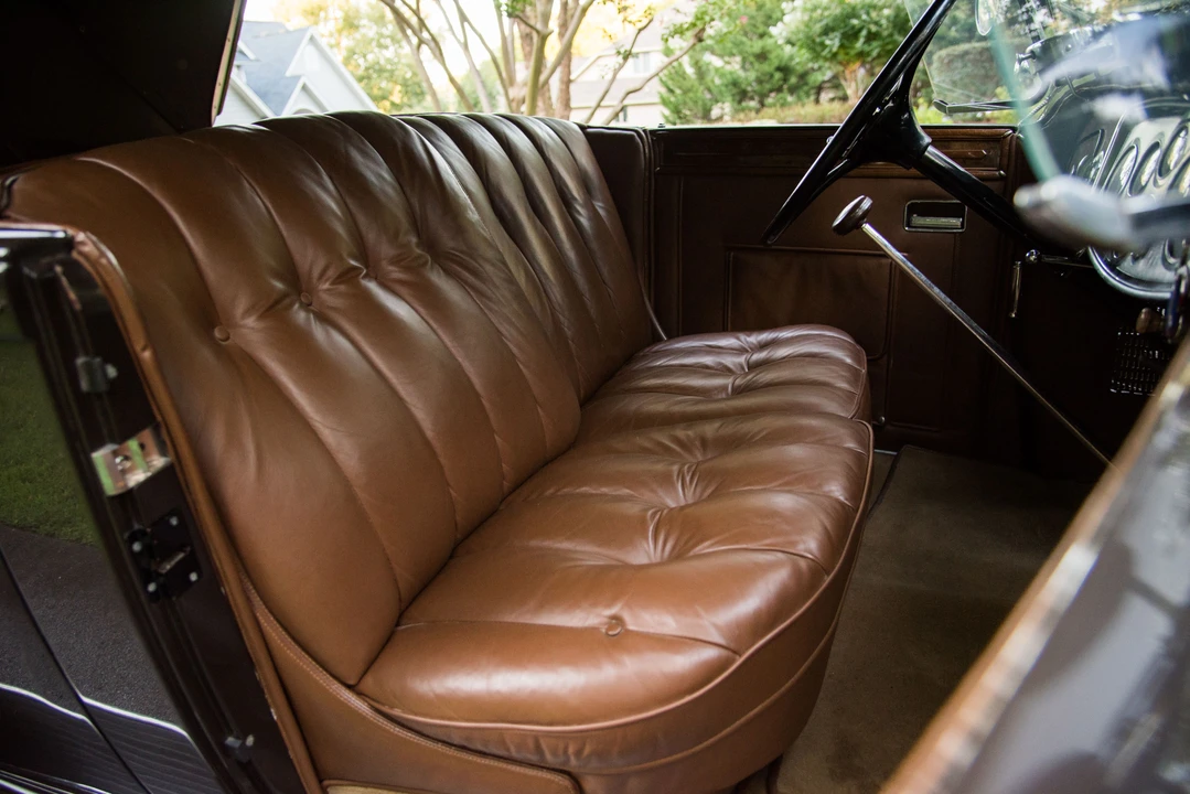 1933 Packard Eight - Image 16 of 31
