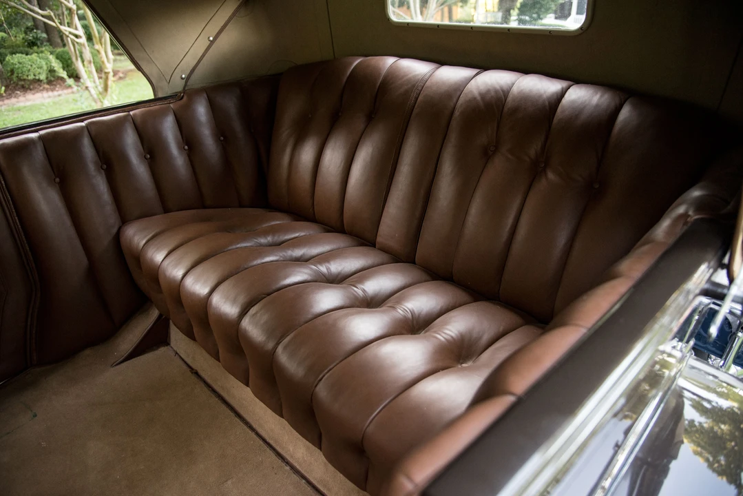1933 Packard Eight - Image 29 of 31