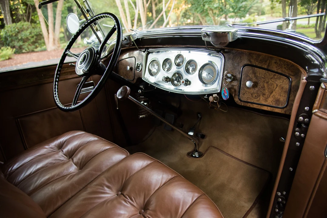 1933 Packard Eight - Image 18 of 31