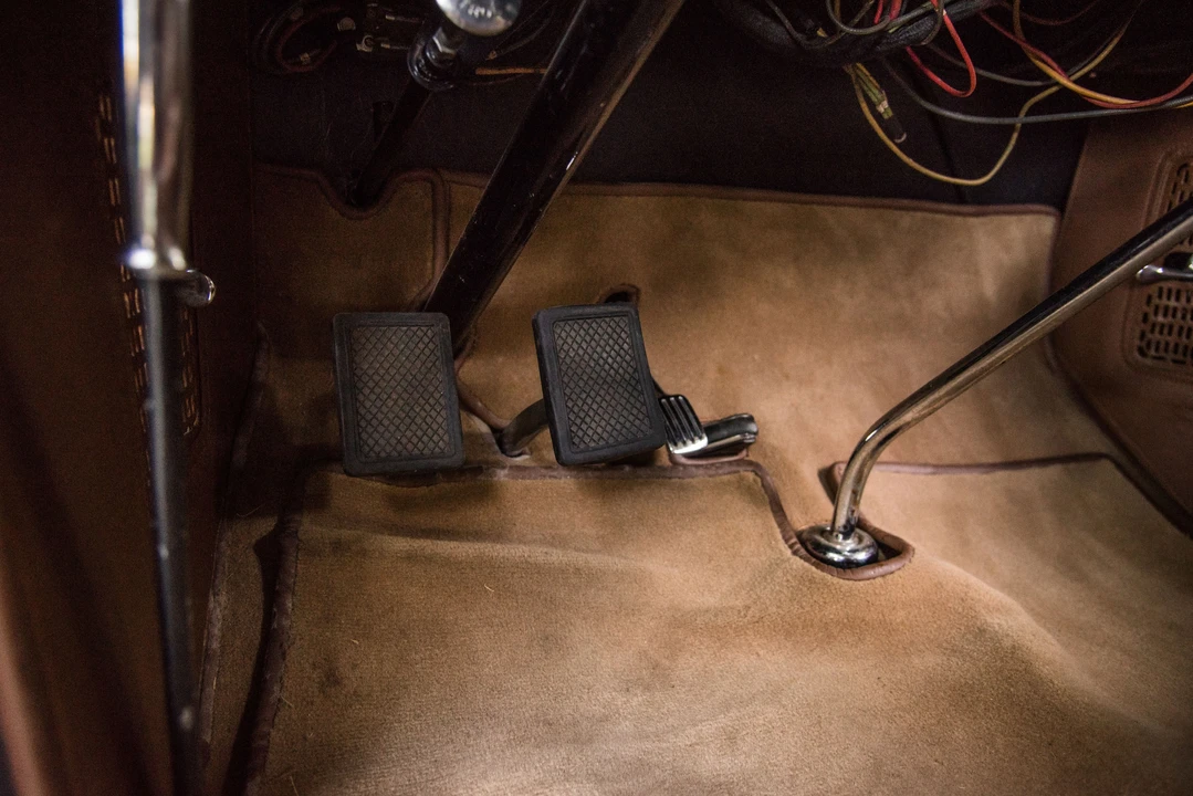 1933 Packard Eight - Image 31 of 31
