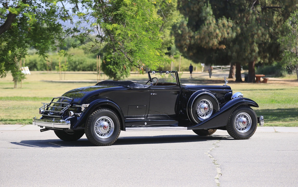1933 Packard Twelve - Image 4 of 20