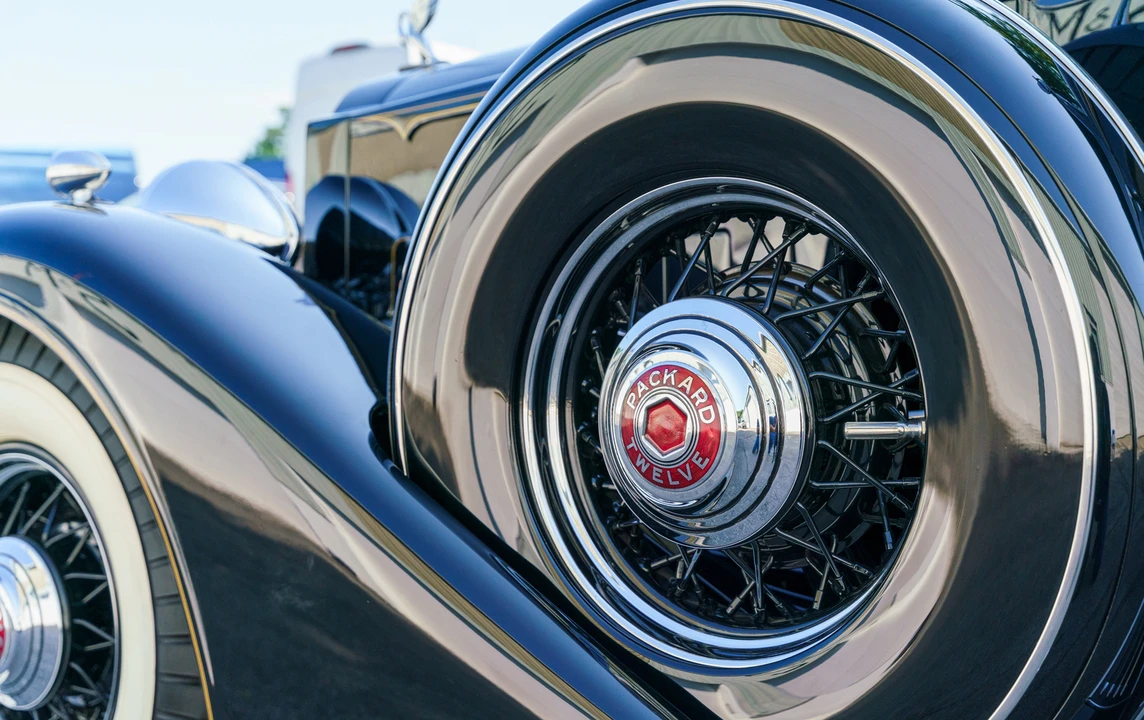 1933 Packard Twelve - Image 16 of 31
