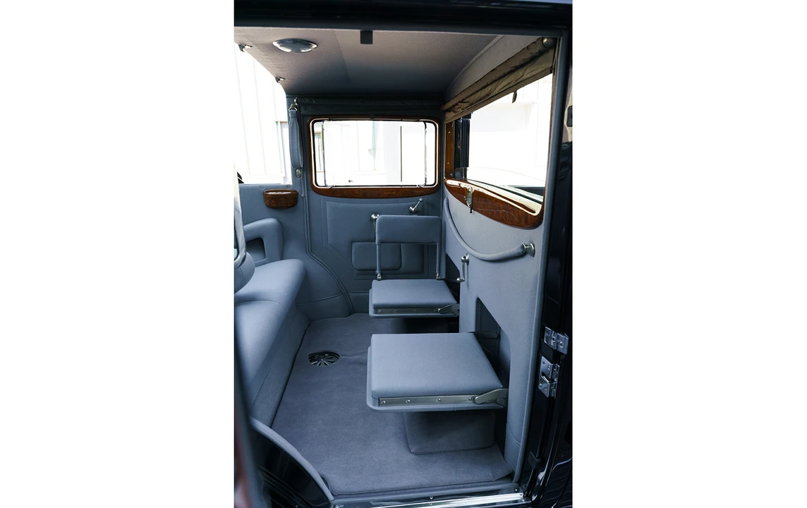 1933 Packard Twelve - Image 29 of 31