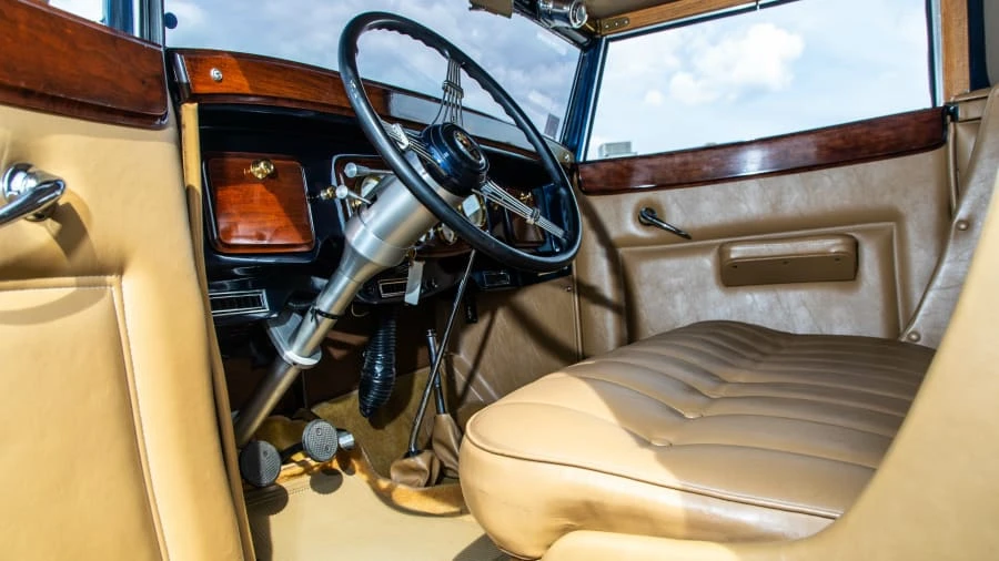 1933 Packard Twelve - Image 4 of 18