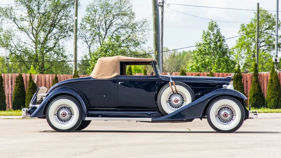 1933 Packard Twelve - Image 8 of 18