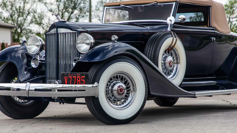 1933 Packard Twelve - Image 17 of 18