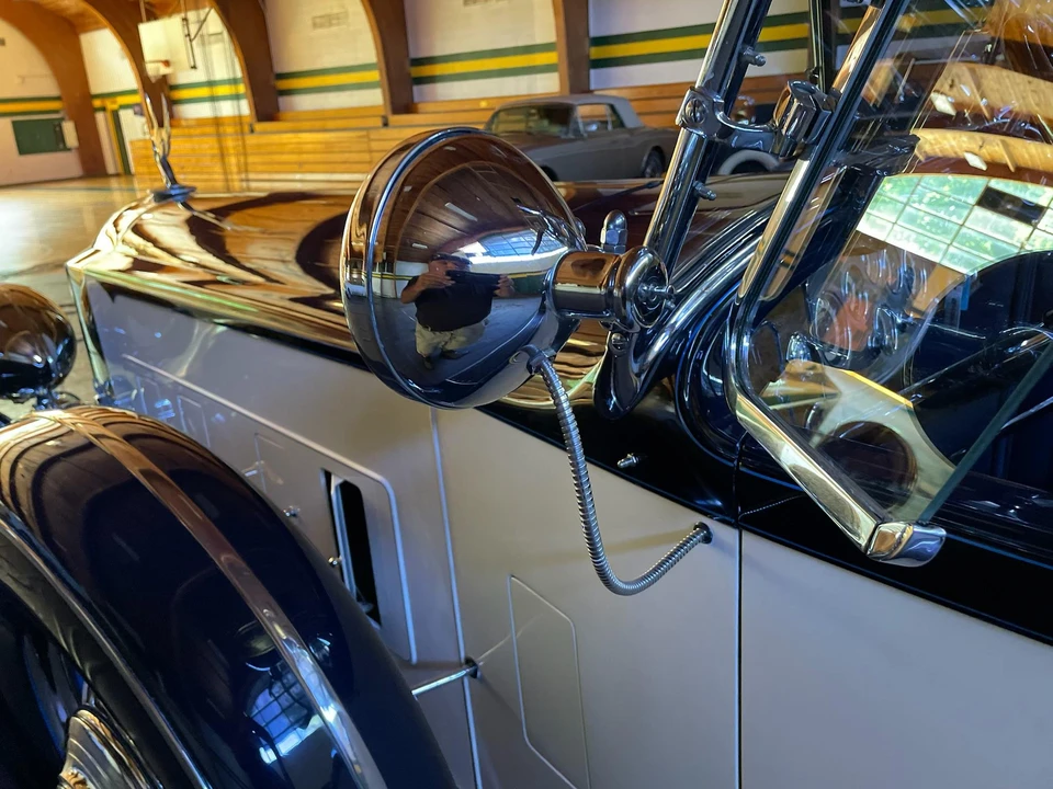 1933 Packard Twelve - Image 16 of 31