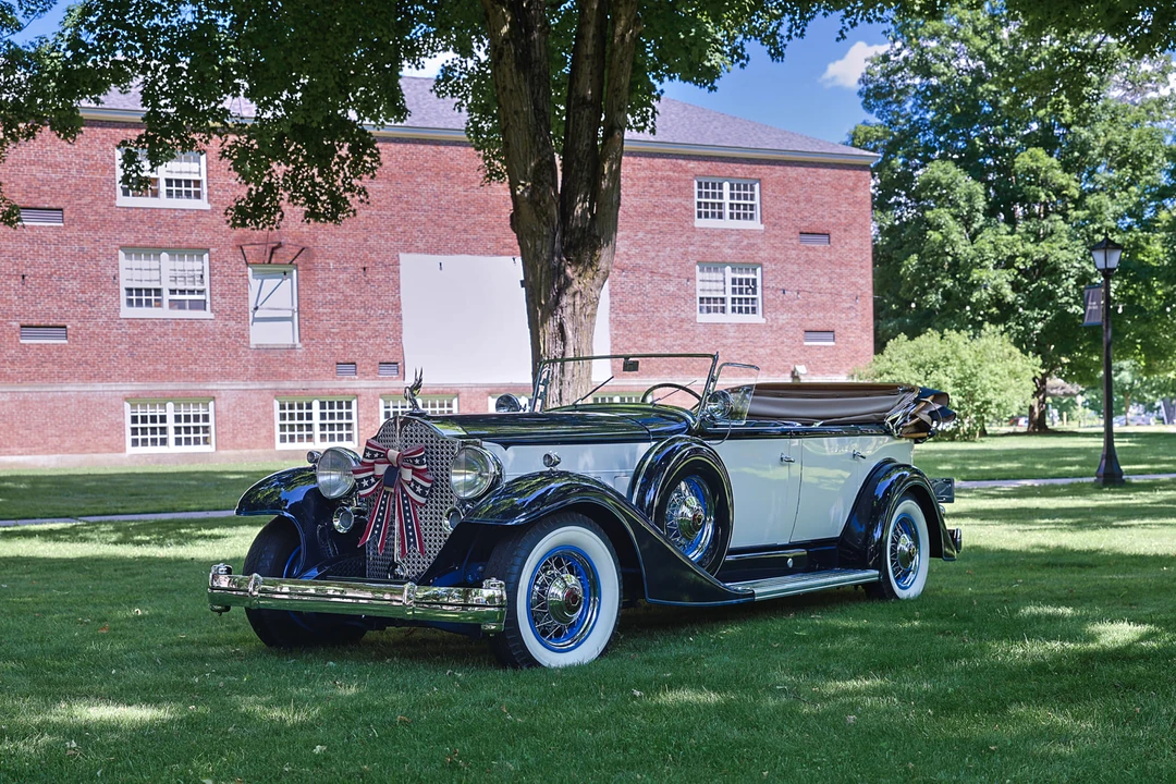 1933 Packard Twelve - Image 2 of 31