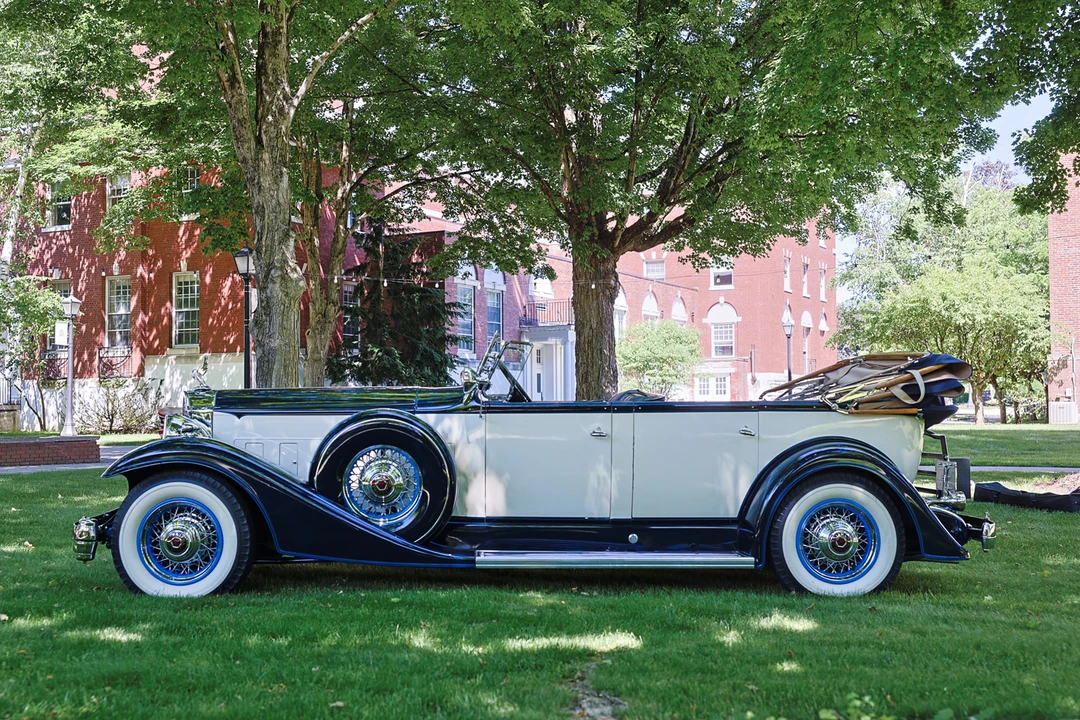 1933 Packard Twelve - Image 9 of 31