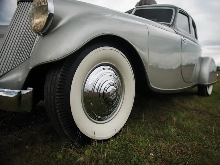 1933 Pierce-Arrow - Image 13 of 31