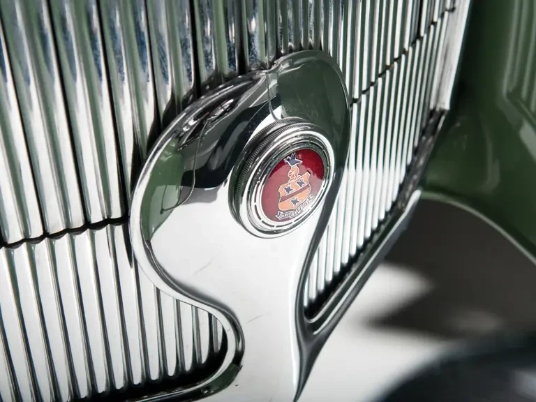 1933 Pierce-Arrow - Image 9 of 24