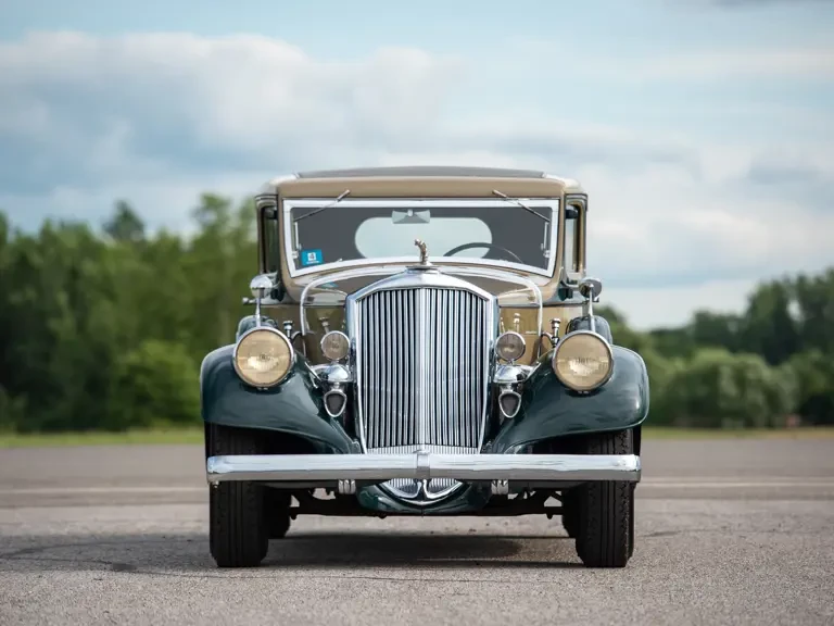 1933 Pierce-Arrow - Image 10 of 31
