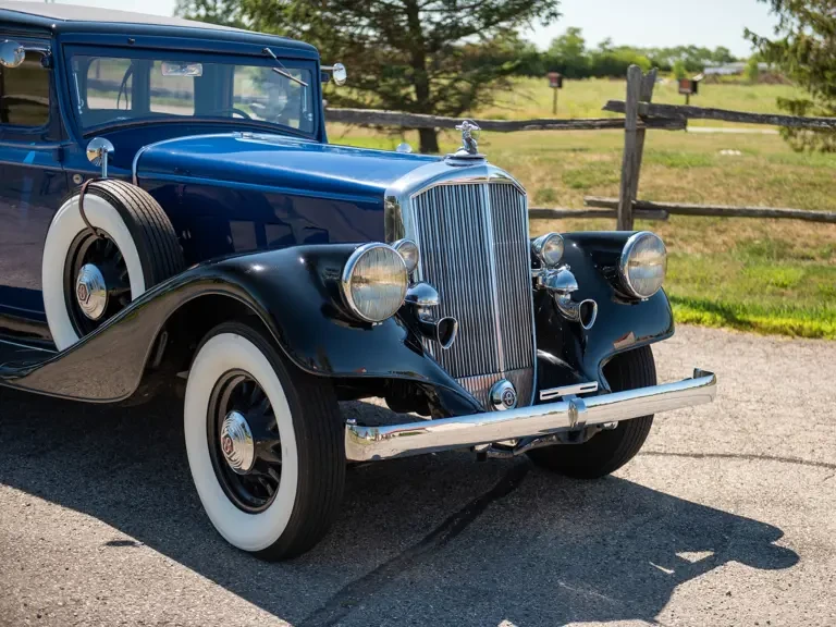 1933 Pierce-Arrow - Image 8 of 31