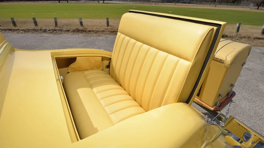 1933 Pierce-Arrow - Image 17 of 20