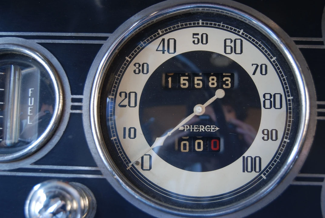 1933 Pierce-Arrow - Image 6 of 14