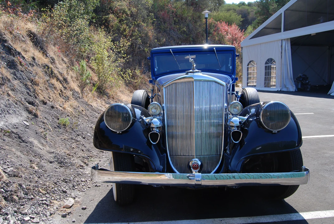 1933 Pierce-Arrow - Image 8 of 14