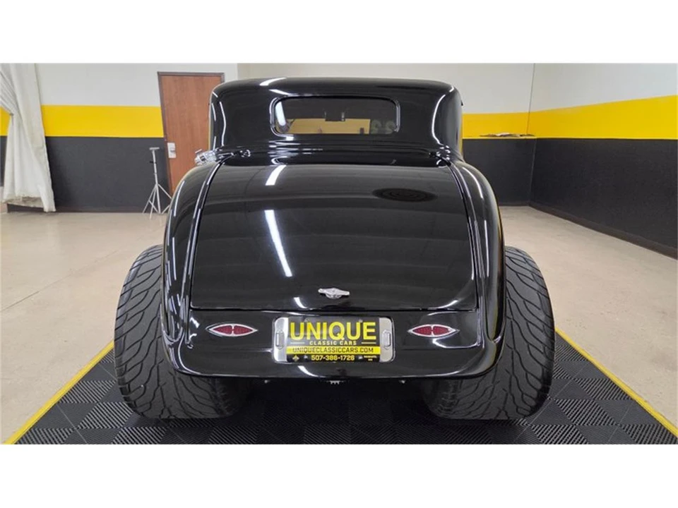 1933 Plymouth Deluxe & Special Deluxe - Image 5 of 31