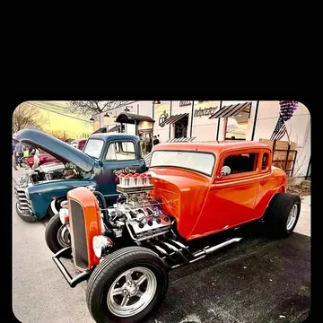1933 Plymouth Other