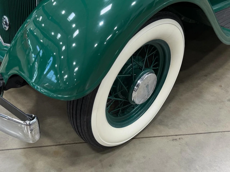 1933 Plymouth Deluxe & Special Deluxe - Image 17 of 31