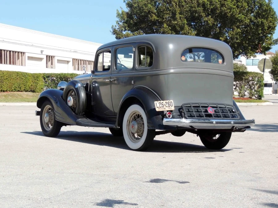 1933 Pontiac - Image 3 of 31
